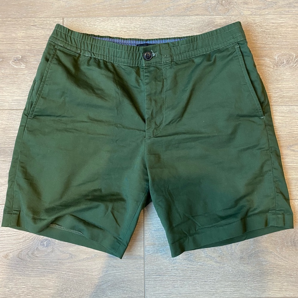 Baxter fit Club Monaco green shorts 31